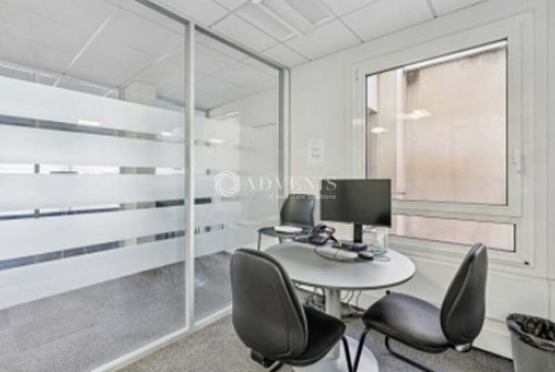 Location Bureaux PARIS (75008) - Photo 1