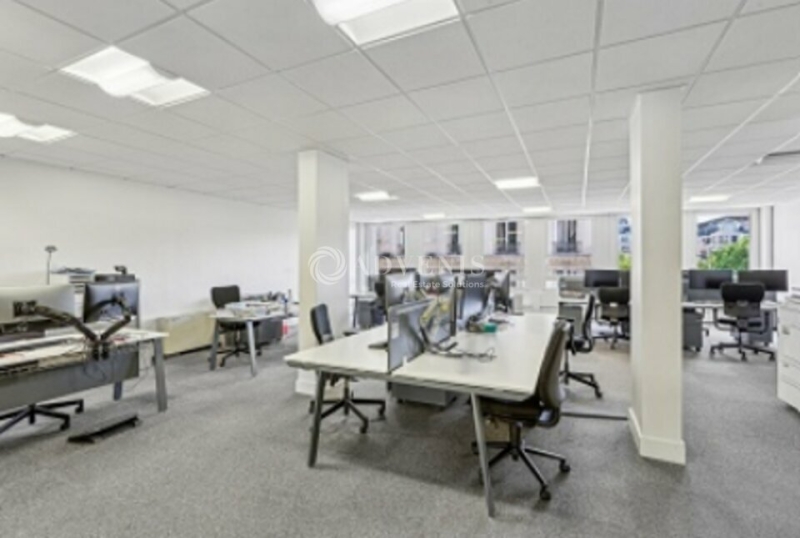Location Bureaux PARIS (75008) - Photo 4