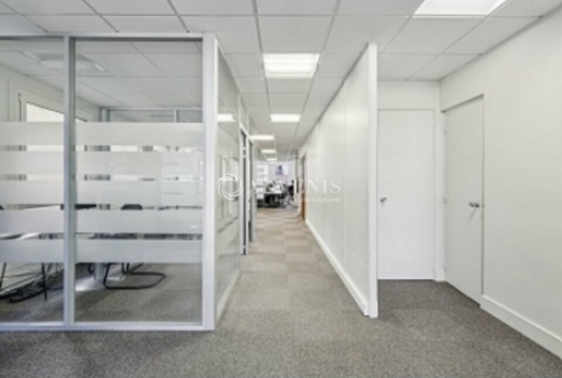 Location Bureaux PARIS (75008) - Photo 6