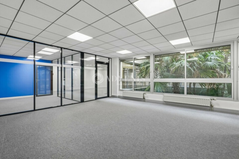Location Bureaux PARIS (75011) - Photo 10