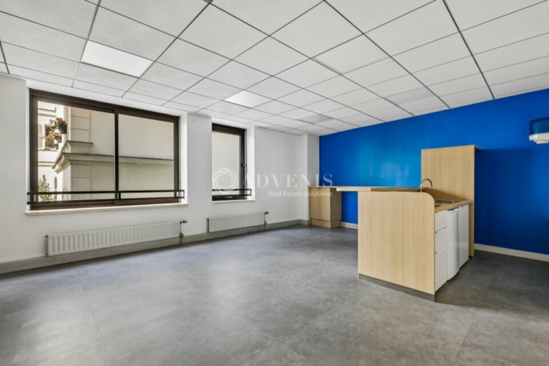 Location Bureaux PARIS (75011) - Photo 11