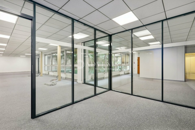 Location Bureaux PARIS (75011) - Photo 8
