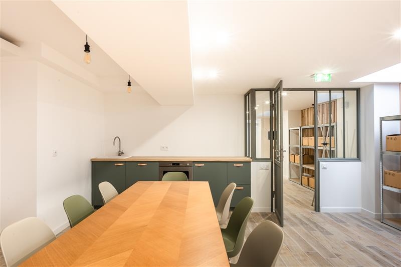 Location Bureaux PARIS (75010) - Photo 11