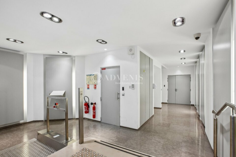 Location Bureaux PARIS (75008) - Photo 14