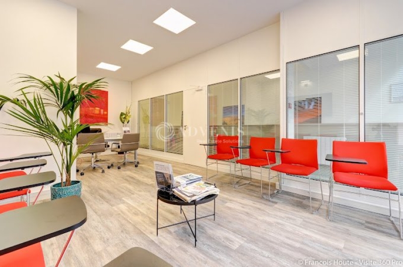 Location Bureaux PARIS (75017) - Photo 1