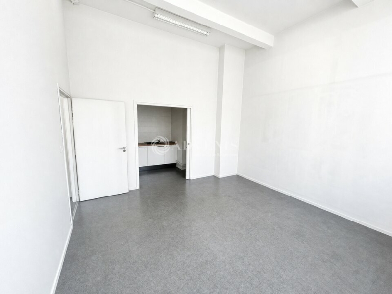 Location Activités Entrepôts PARIS (75012) - Photo 7