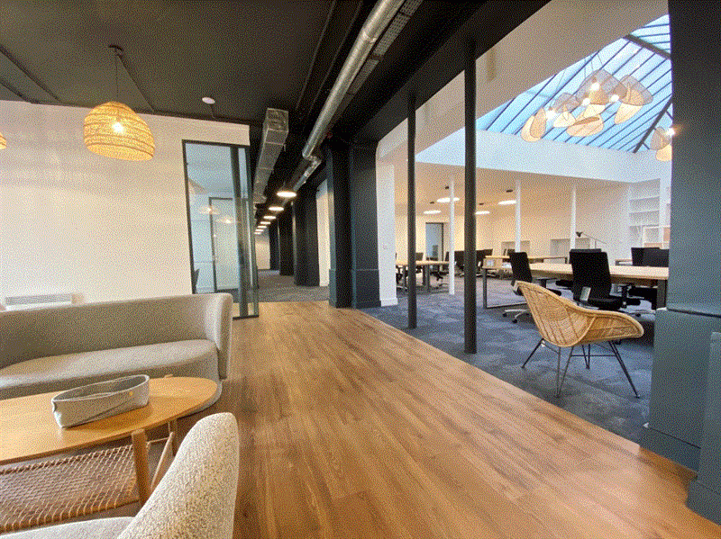 Location Bureaux PARIS (75010) - Photo 8