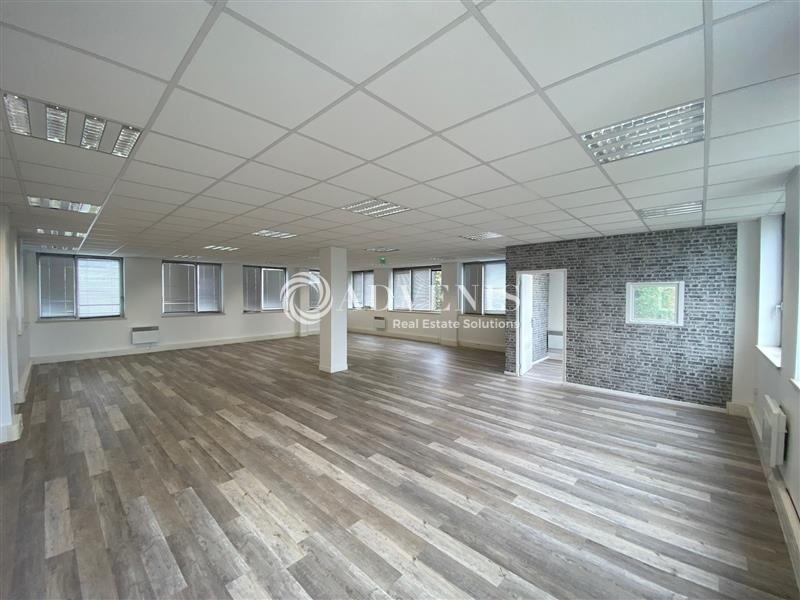 Location Bureaux NEUILLY PLAISANCE (93360) - Photo 1