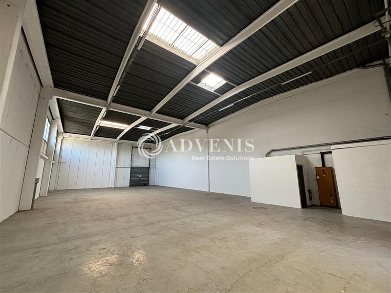 Location Activités Entrepôts VALENTON (94460) - Photo 2