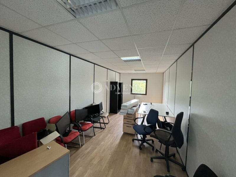 Vente Investisseur Bureaux BOISSY SAINT LEGER (94470) - Photo 3
