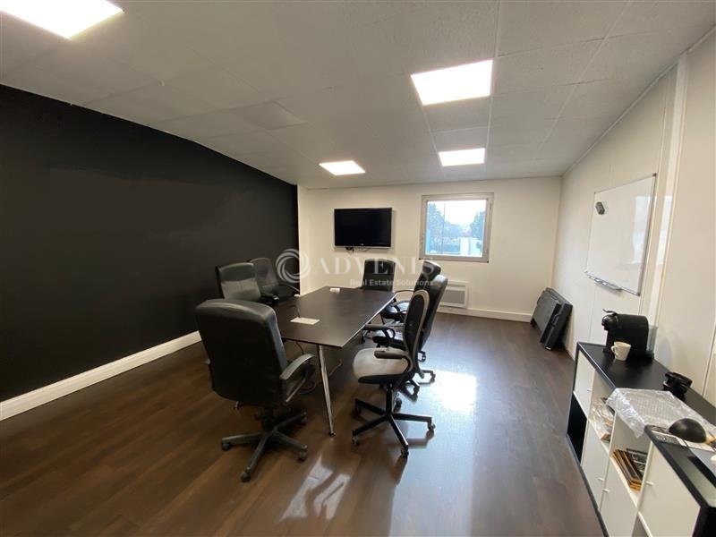 Location Activités Entrepôts NEUILLY PLAISANCE (93360) - Photo 10