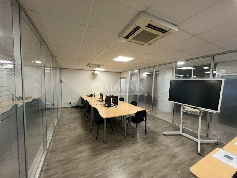 Location Bureaux VINCENNES (94300) - Photo 12