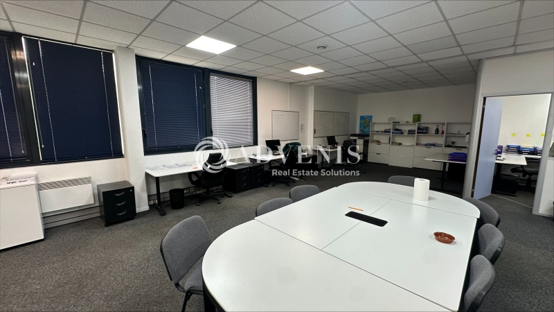 Location Bureaux CRETEIL (94000) - Photo 1