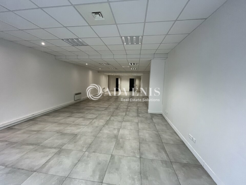 Location Bureaux PANTIN (93500) - Photo 2
