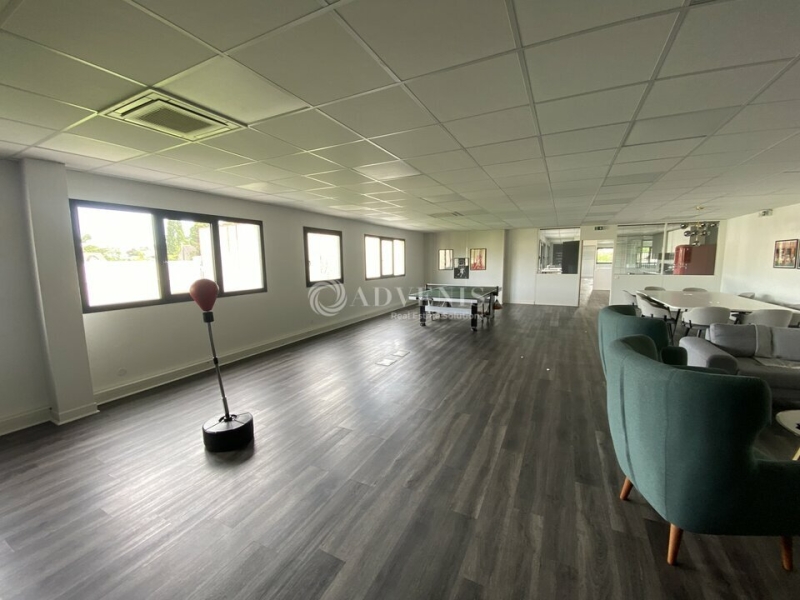 Location Bureaux NEUILLY PLAISANCE (93360) - Photo 4