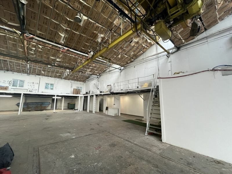 Location Activités Entrepôts MONTREUIL (93100) - Photo 7