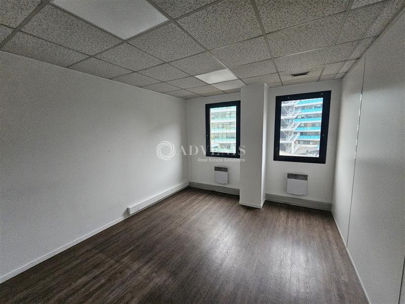 Location Bureaux PANTIN (93500) - Photo 6