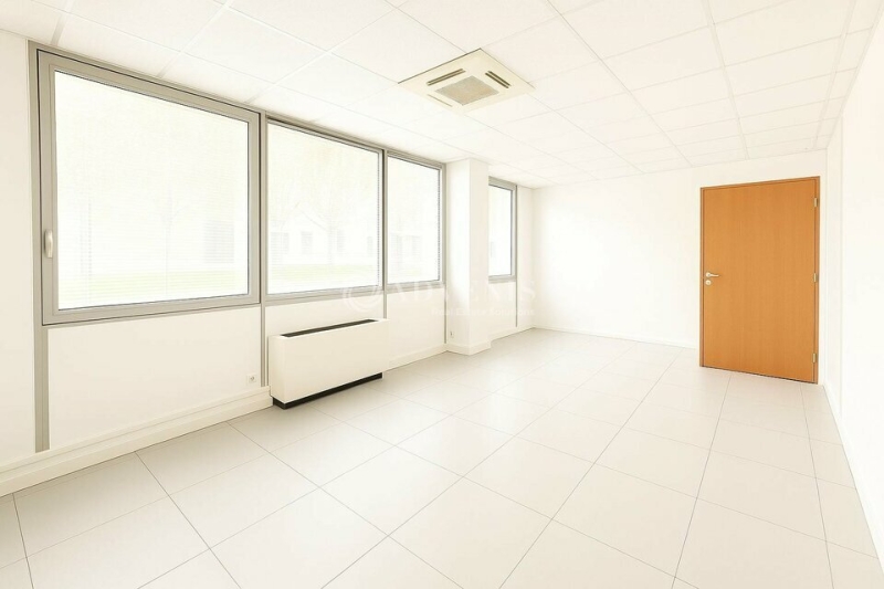 Location Bureaux FONTENAY SOUS BOIS (94120) - Photo 2