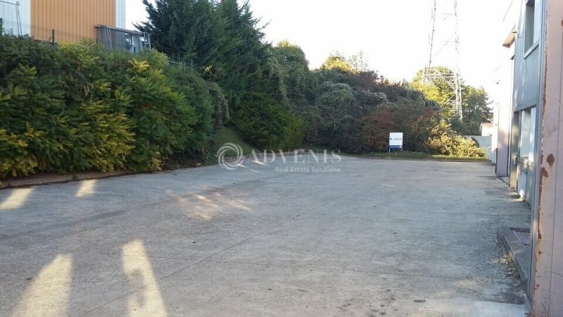 Location Activités Entrepôts NEUILLY SUR MARNE (93330) - Photo 2