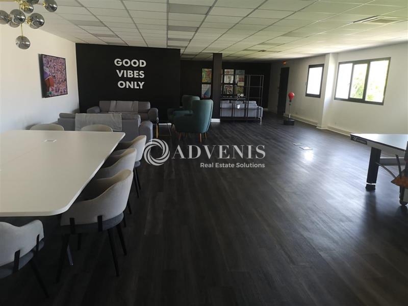 Vente Utilisateur Bureaux NEUILLY PLAISANCE (93360) - Photo 2
