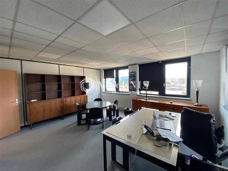 Location Bureaux CHARENTON LE PONT (94220) - Photo 1