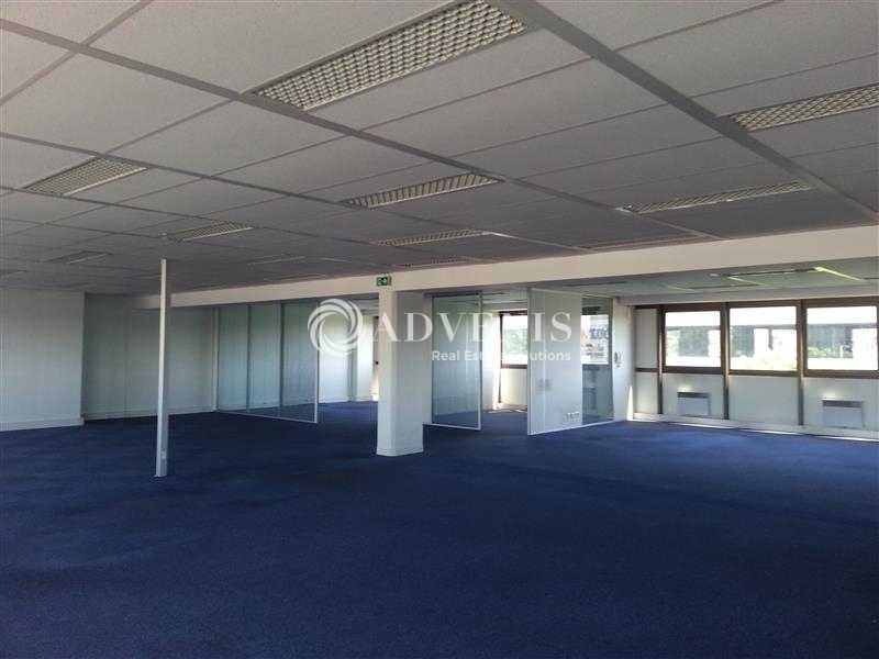 Location Bureaux IVRY SUR SEINE (94200) - Photo 3