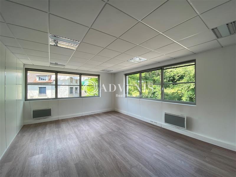 Location Activités Entrepôts ARCUEIL (94110) - Photo 13