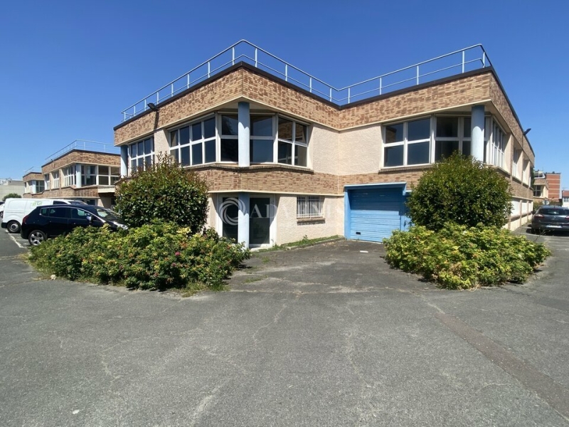 Location Activités Entrepôts IVRY SUR SEINE (94200) - Photo 13