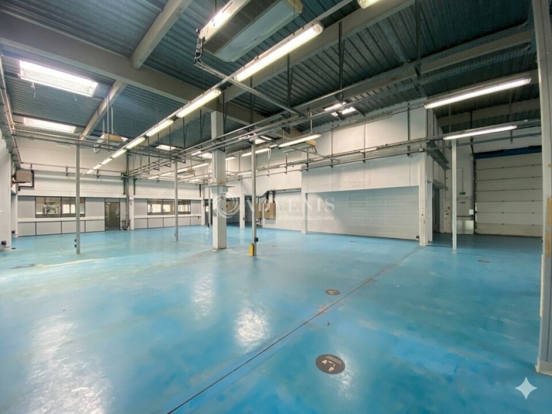 Location Activités Entrepôts IVRY SUR SEINE (94200) - Photo 2