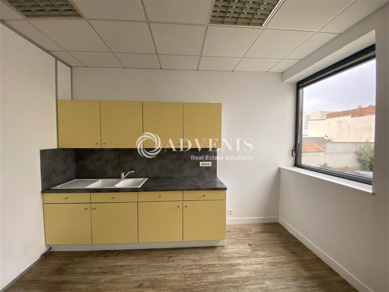 Location Bureaux IVRY SUR SEINE (94200) - Photo 8