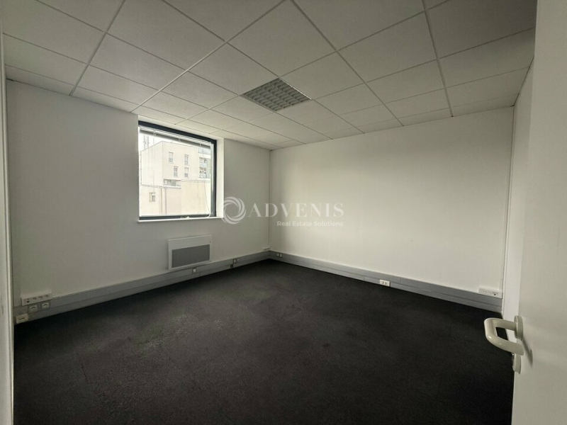 Location Bureaux IVRY SUR SEINE (94200) - Photo 3