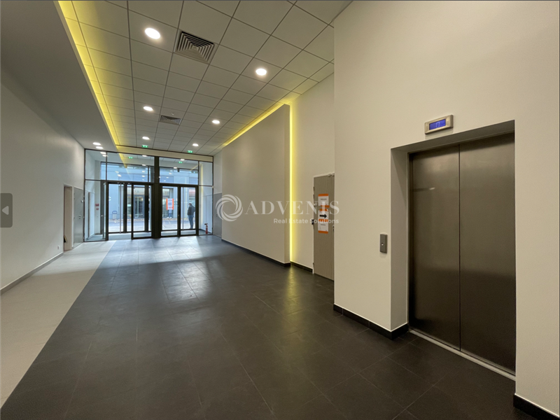 Location Activités Entrepôts BAGNEUX (92220) - Photo 8