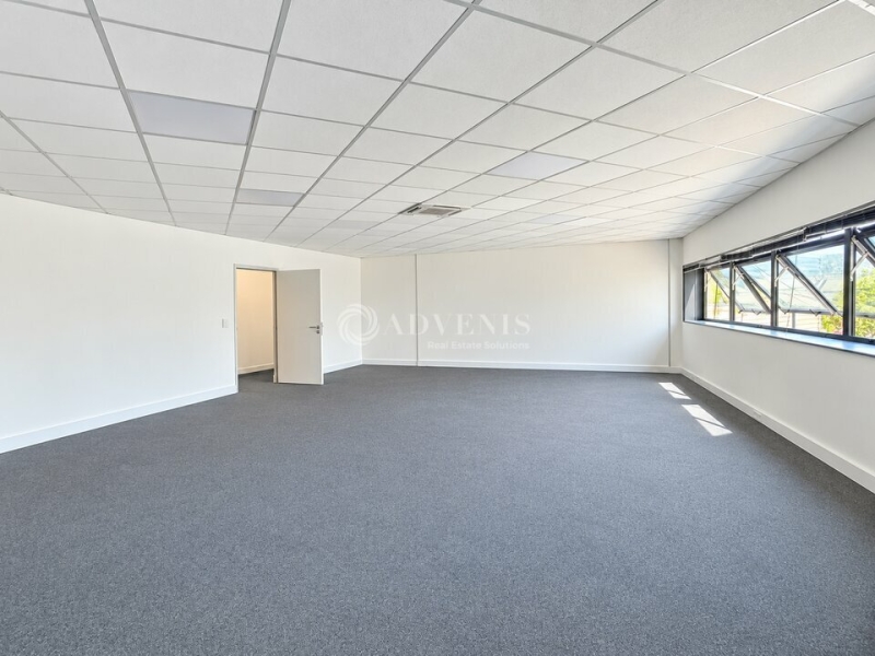 Location Activités Entrepôts IVRY SUR SEINE (94200) - Photo 4