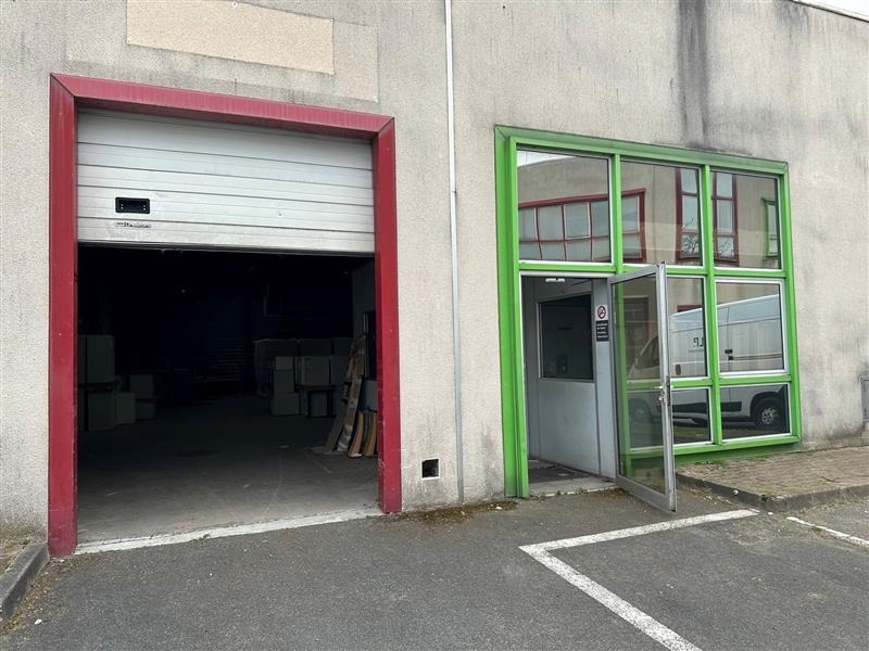 Location Activités Entrepôts IVRY SUR SEINE (94200) - Photo 1