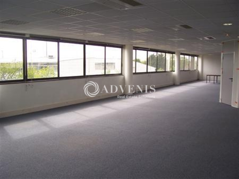 Location Bureaux POISSY (78300) - Photo 8