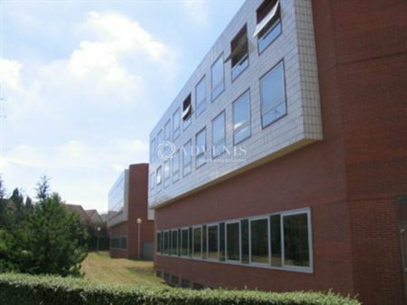 Location Bureaux et activités légères LE PECQ (78230) - Photo 1