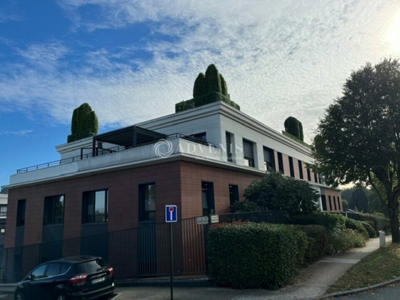 Location Bureaux FOURQUEUX (78112) - Photo 10