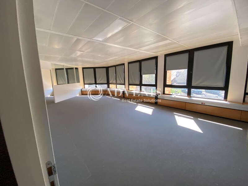 Location Bureaux LE PECQ (78230) - Photo 8