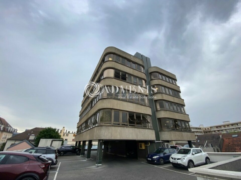 Location Bureaux POISSY (78300) - Photo 1