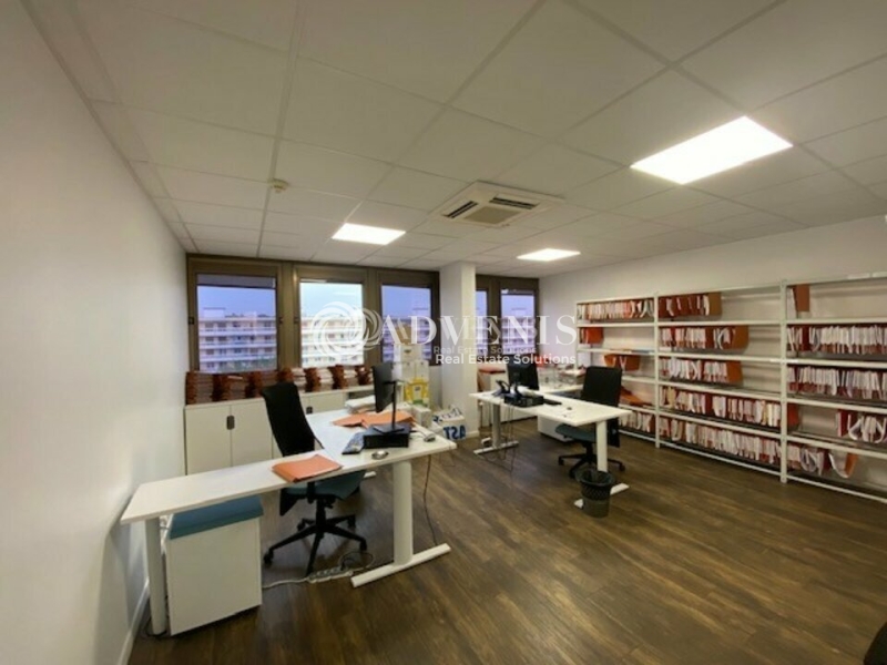 Location Bureaux POISSY (78300) - Photo 5