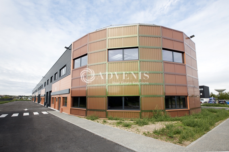 Vente Investisseur Bureaux BUCHELAY (78200) - Photo 1