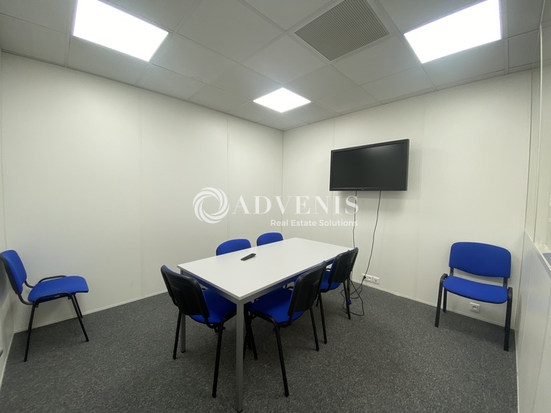 Location Bureaux POISSY (78300) - Photo 8