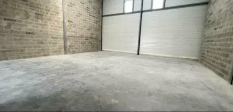 Location Activités Entrepôts FEUCHEROLLES (78810) - Photo 3