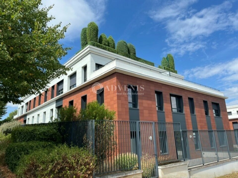 Location Bureaux FOURQUEUX (78112) - Photo 7