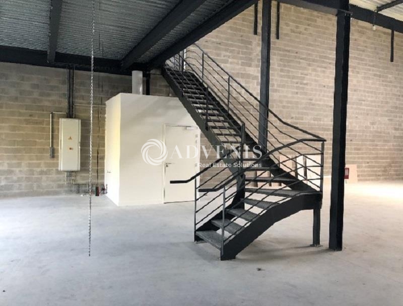 Vente Utilisateur Activités Entrepôts POISSY (78300) - Photo 4