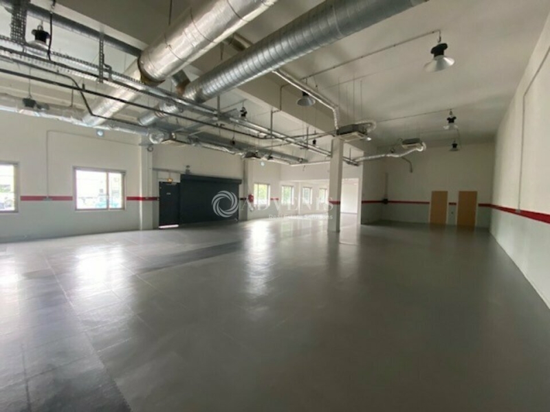 Location Activités Entrepôts NANTERRE (92000) - Photo 10