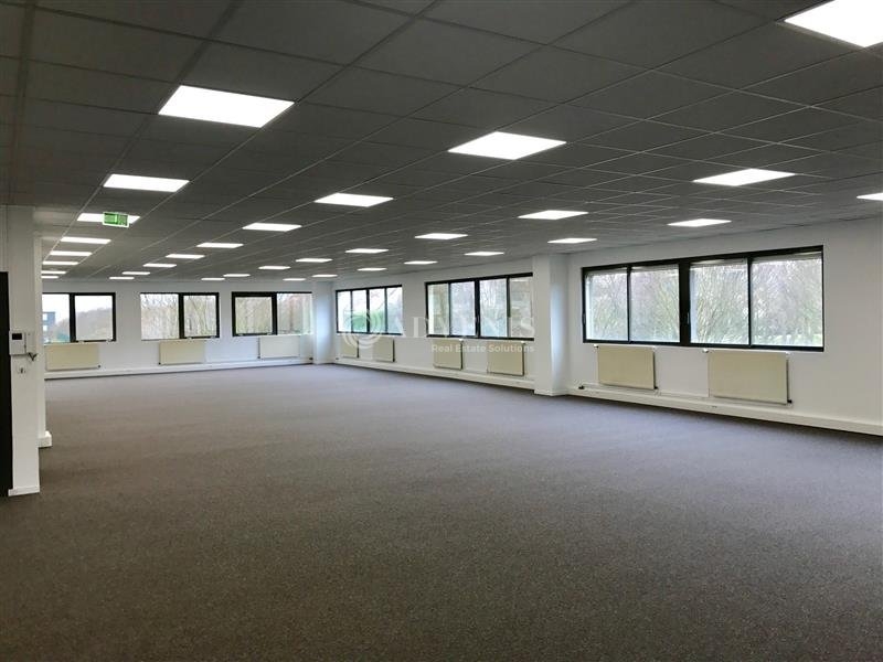 Location Bureaux POISSY (78300) - Photo 4