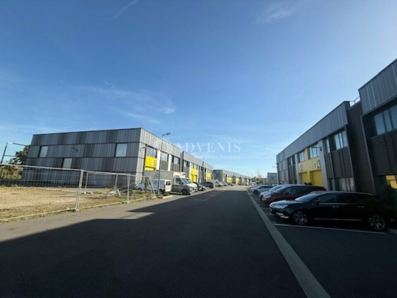 Location Activités Entrepôts POISSY (78300) - Photo 2
