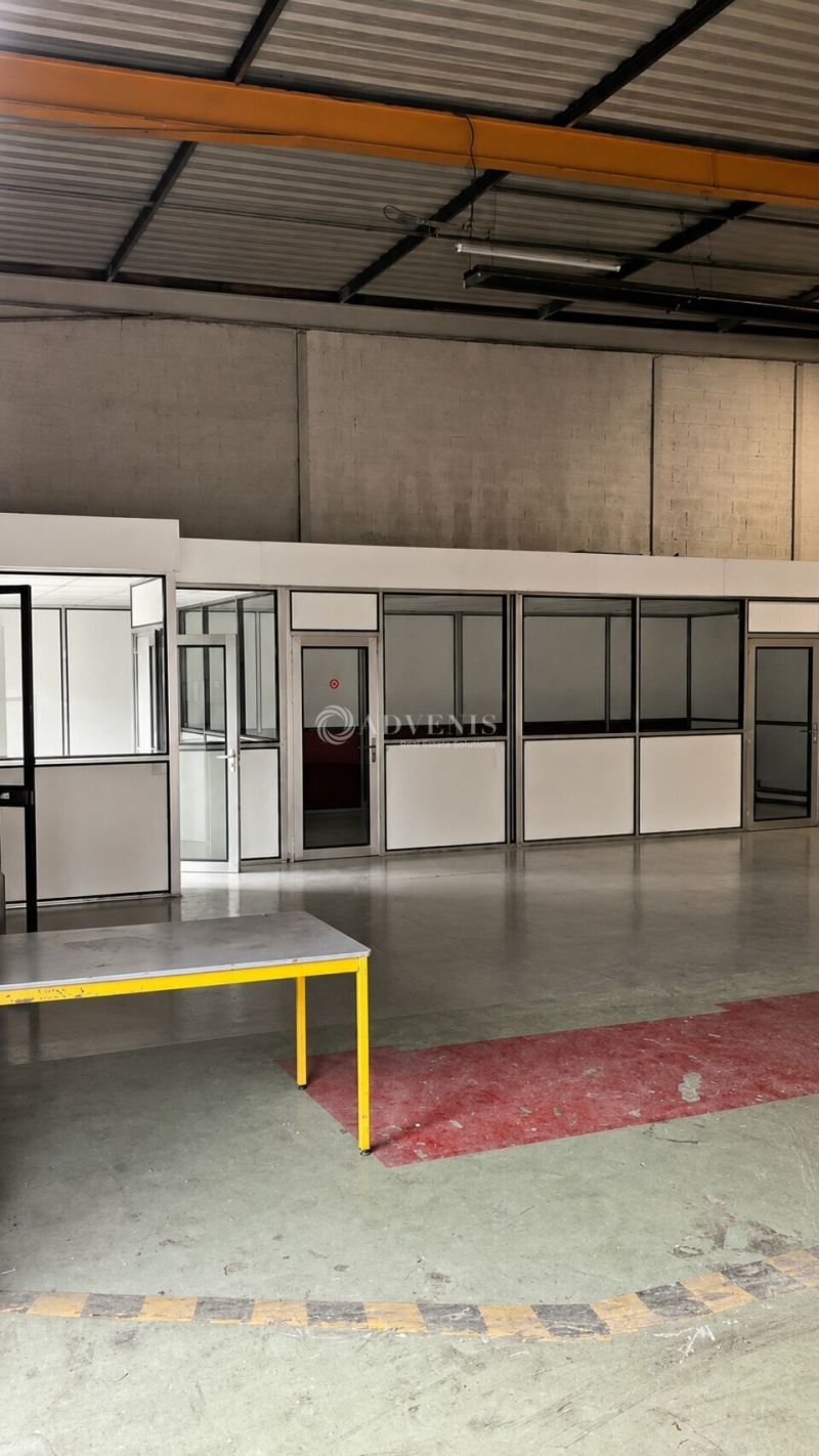 Location Activités Entrepôts ECQUEVILLY (78920) - Photo 4