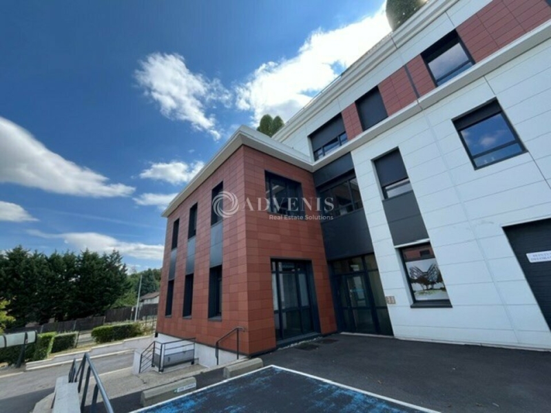 Location Bureaux FOURQUEUX (78112) - Photo 10